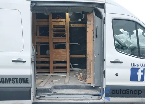 2018 Ford Transit-250 из США, поврежденный, VIN 1FTYR2XM5JKB27166